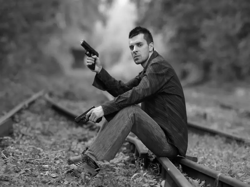armas de fogo nas duas maos 1